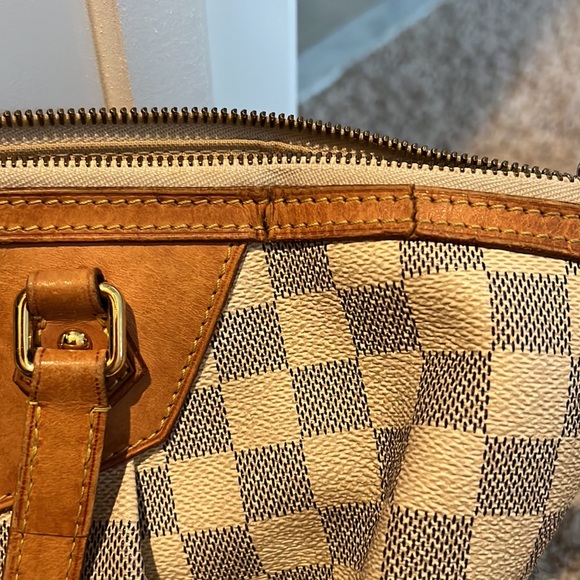 Louis Vuitton bag - Picture 3 of 7